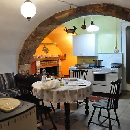 Nyaraló La Casa Del Biker Castel del Monte