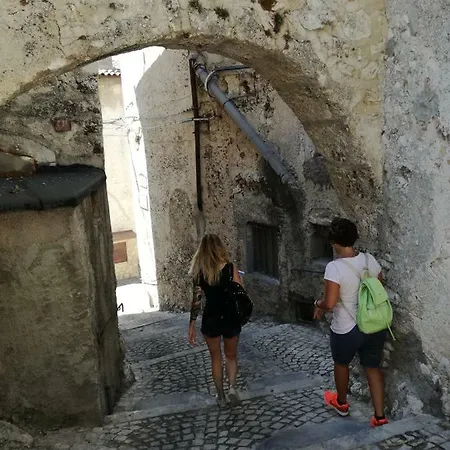 La Casa Del Biker Castel del Monte